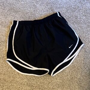 🛍️4 for $15 | 5 for $20 Nike Women's Black Athletic Shorts